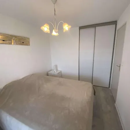 Апартаменты A Sainte-maxime: 3 Pieces, Terrasse, Piscine, Clim, Proche - Fr-1-226-340 Сент-Максим