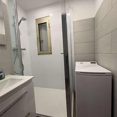 A Sainte-maxime: 3 Pieces, Terrasse, Piscine, Clim, Proche - Fr-1-226-340 Сент-Максим